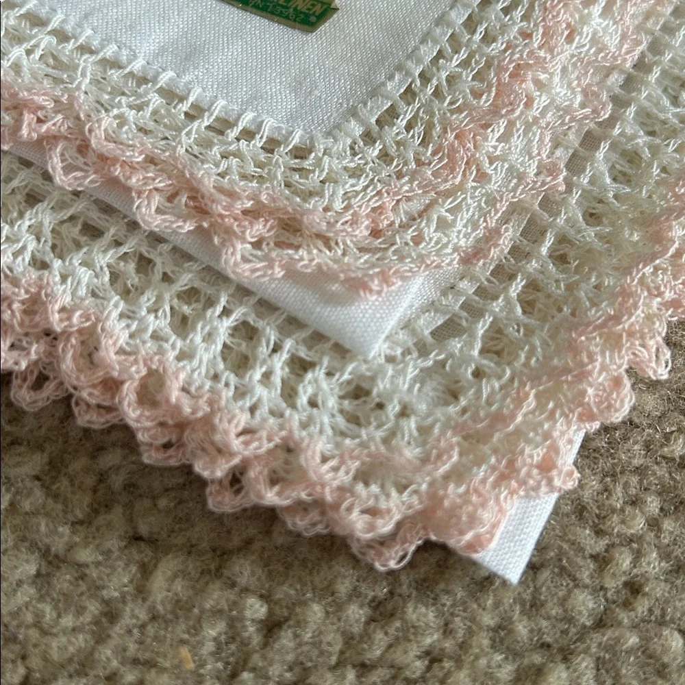 Vintage White Linen  Cocktail Napkins /Handkerchiefs with Pink Crochet Trim